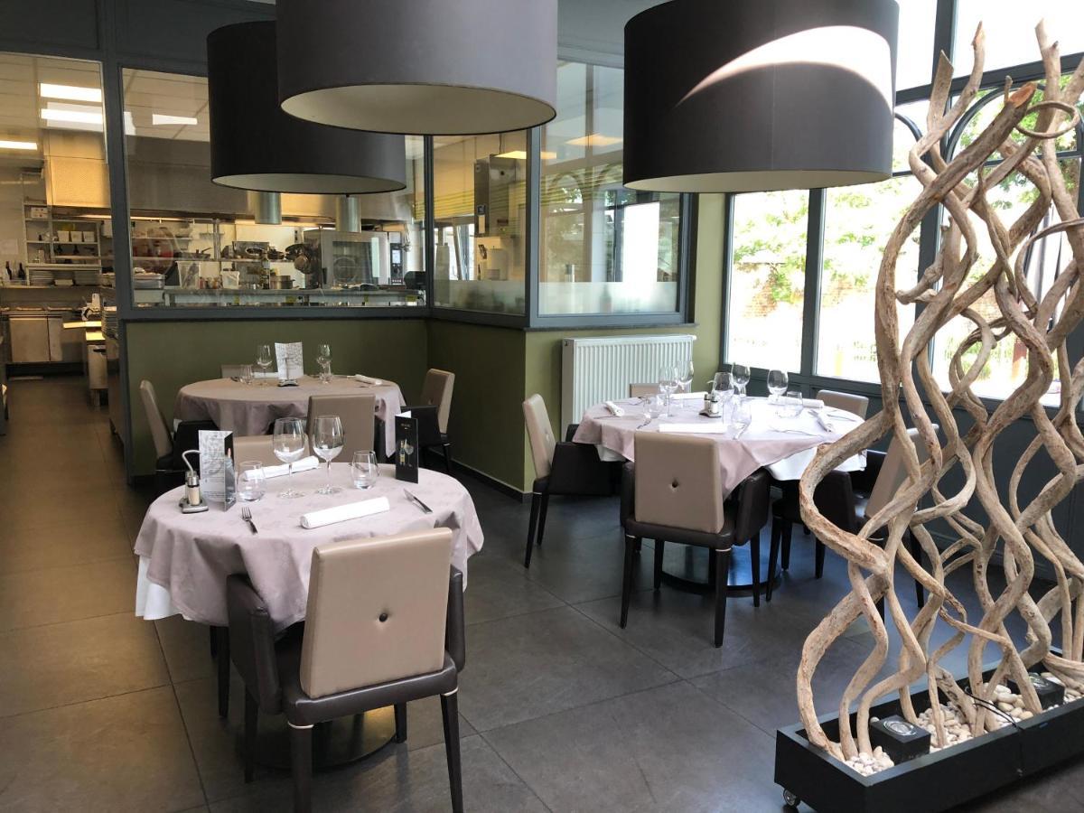 La Table D'Auguste Hotel Dour Buitenkant foto